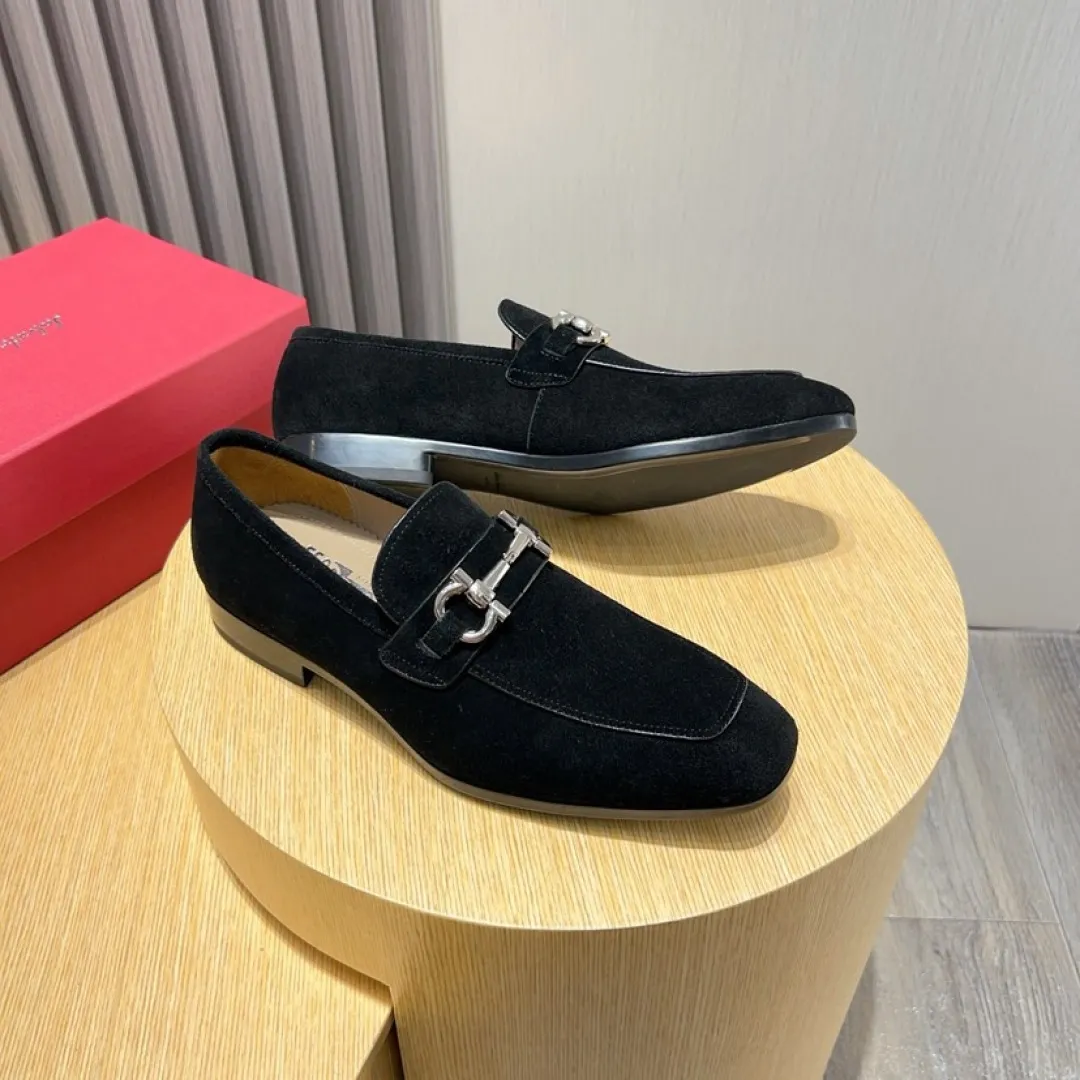 Factory P620💰🔥《Ferragamo》👏Latest•High-end top brand luxury~purchasing agent, top~quality. New fashionable business men's shoes🔜The uppers are made of original cashmere cowhide➕cowhide·lining, with fine workmanship. The original stylish and soft combination wear-resistant and non-slip outsole is light and comfortable on the feet. The real thing looks better in real life. Size: 38/44